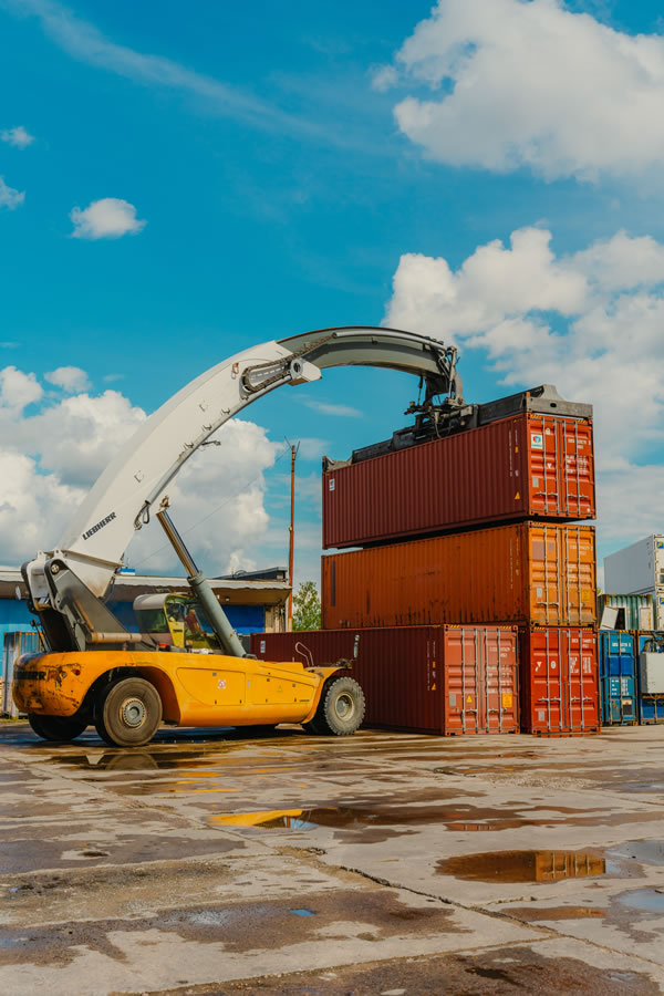 Доставка грузов из Китая Санкт-Петербург